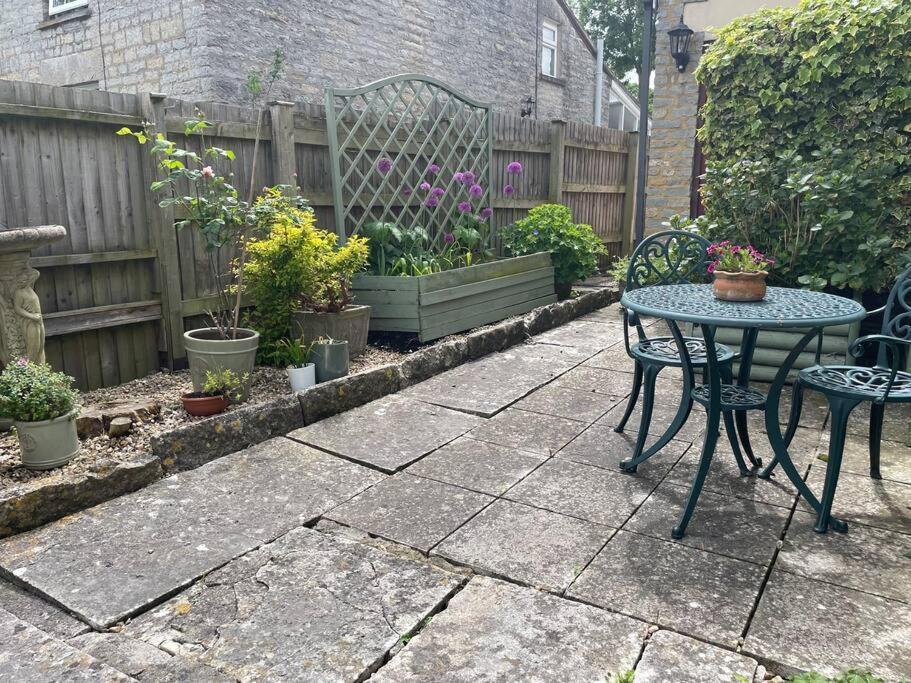 No 96 Chapel Lane - Self Contained Cottage In The Heart Of Butleigh Екстериор снимка