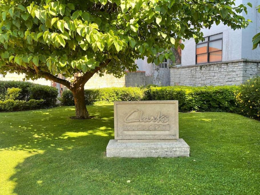 No 96 Chapel Lane - Self Contained Cottage In The Heart Of Butleigh Екстериор снимка